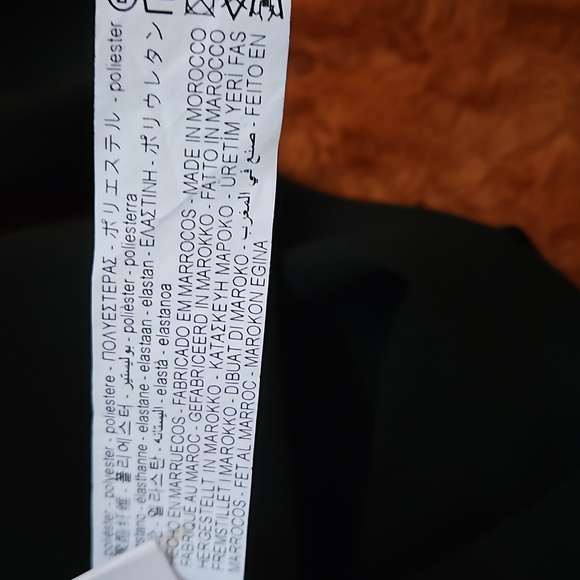 ZARA Long Sleeve Cut Out Maxi Dress with side slit, in Black, size M no stretch. - Picture 9 of 9